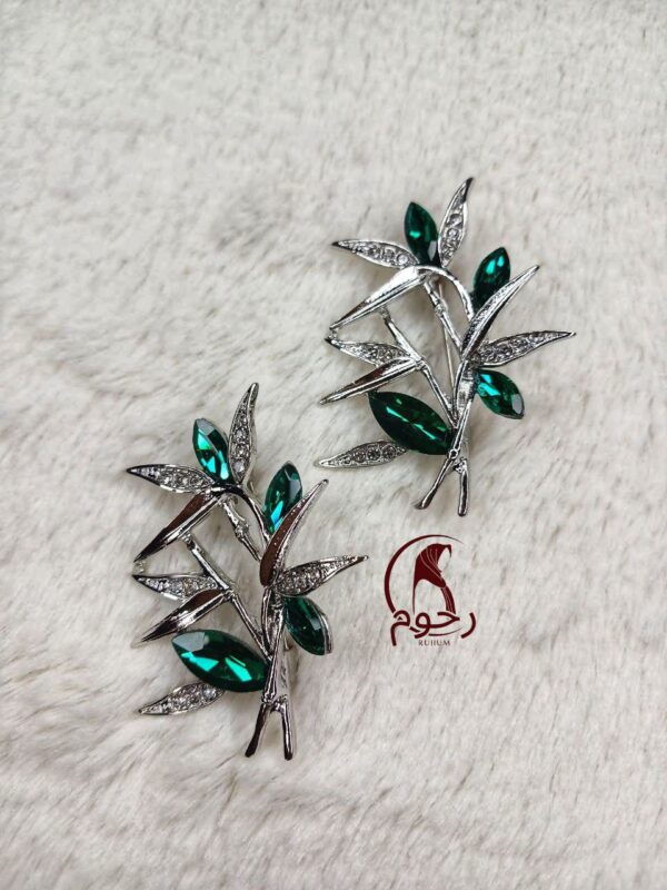 Emerald Leaf Crystal Pin